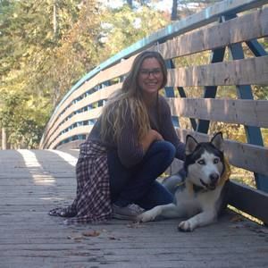 Meet your Posher, Stephanie